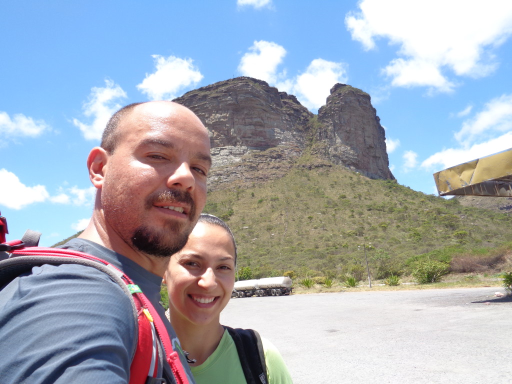 Eu e a Michelle no posto onde pode deixar o carro