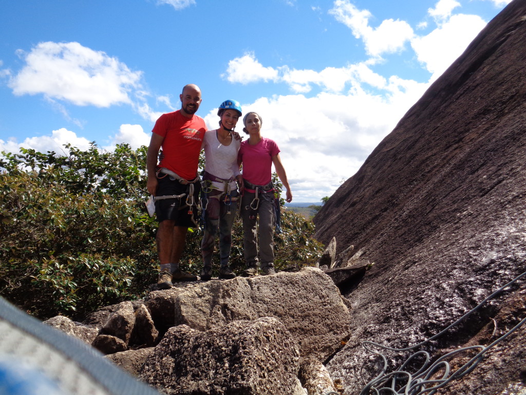 Natan, Michelle e Carol, valeu pela parceria meninas, tesão de escalada.