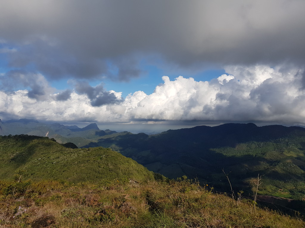 Hora de descer, chuva chegando.