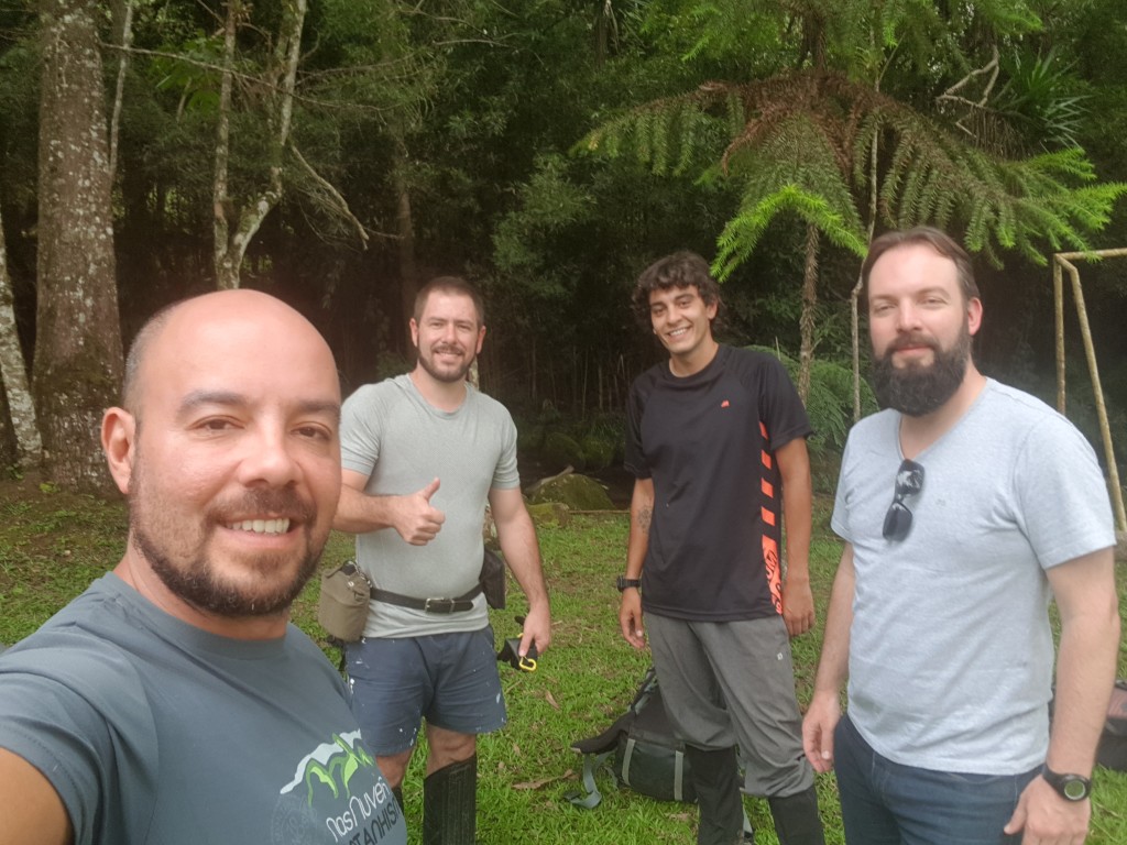 Na Fazenda Rio das Pedras para iniciar a caminhada.