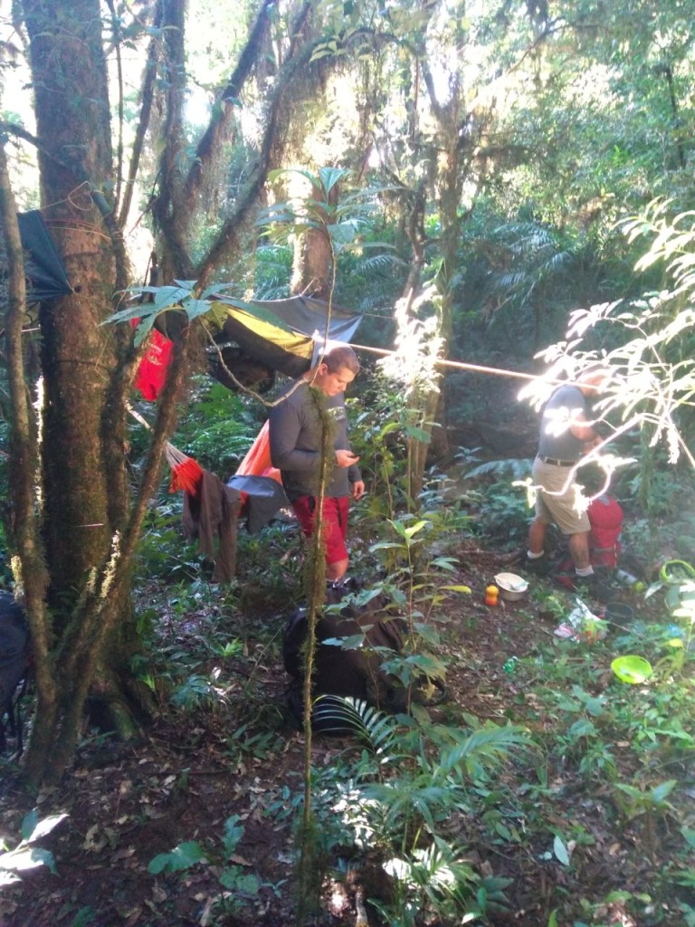 Acampamento sem terra.