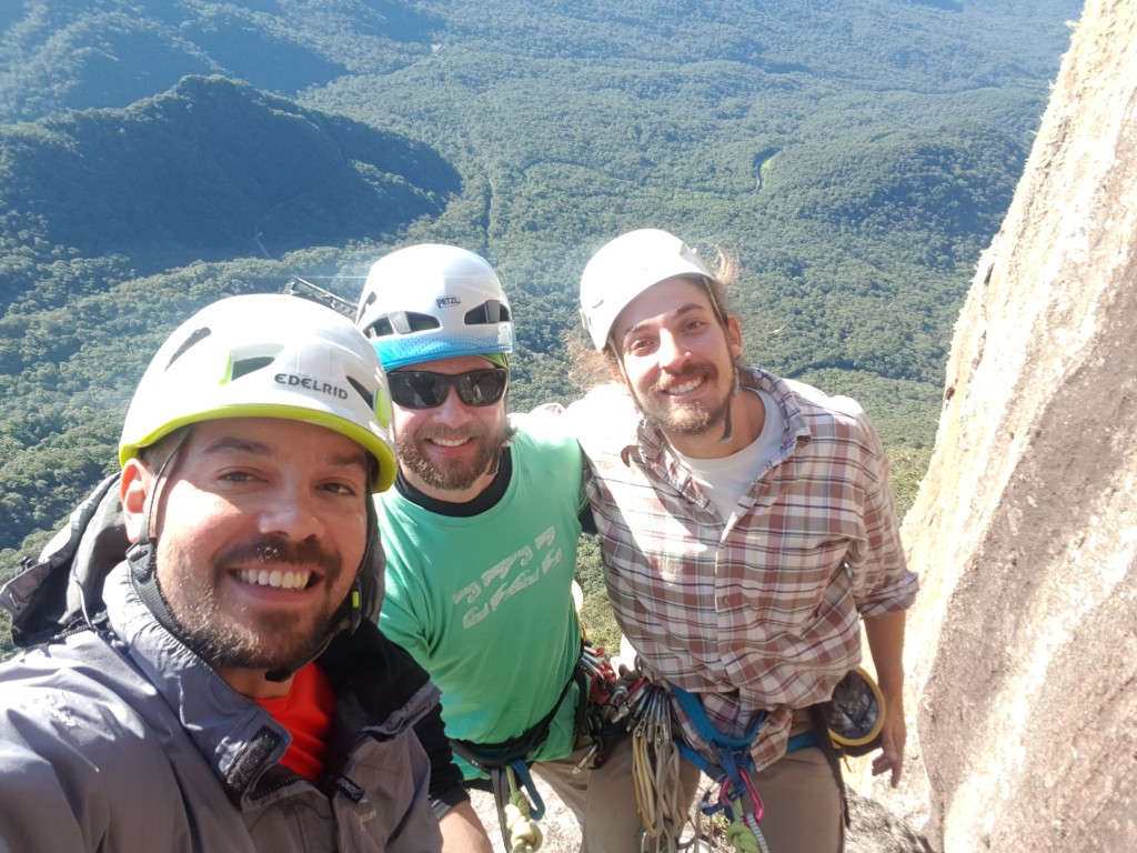 Na parada da Chaminé do Gavião, Natan, Guilherme Kus e Guilherme Schnirmann.