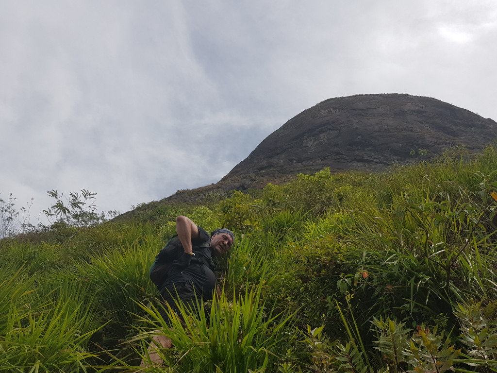 Quase chegando nas paredes da Pedra Bonita