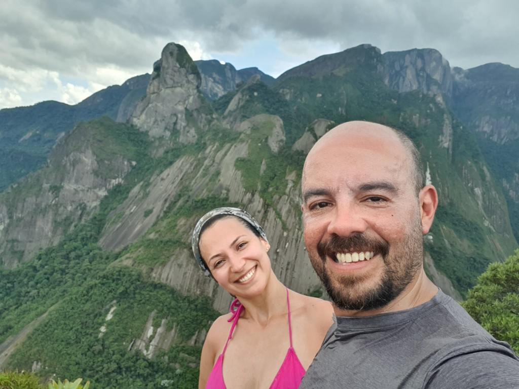 Eu e a minha Lindinha no cume do Escalavrado