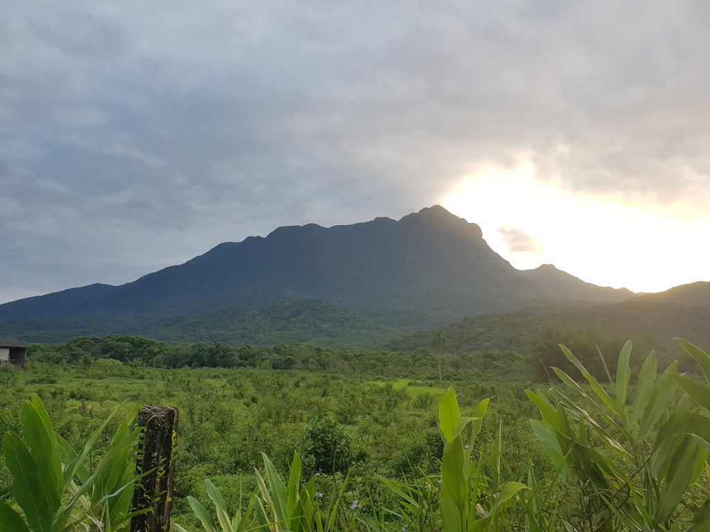 Marumbi visto da estradinha.